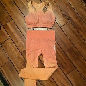 Gymshark peach ombré set